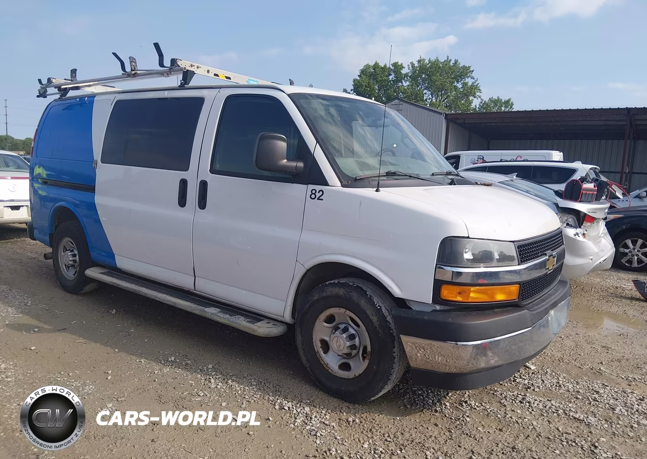 2019 Chevrolet Express 2500 Work Van – zdjęcie 1 z 17