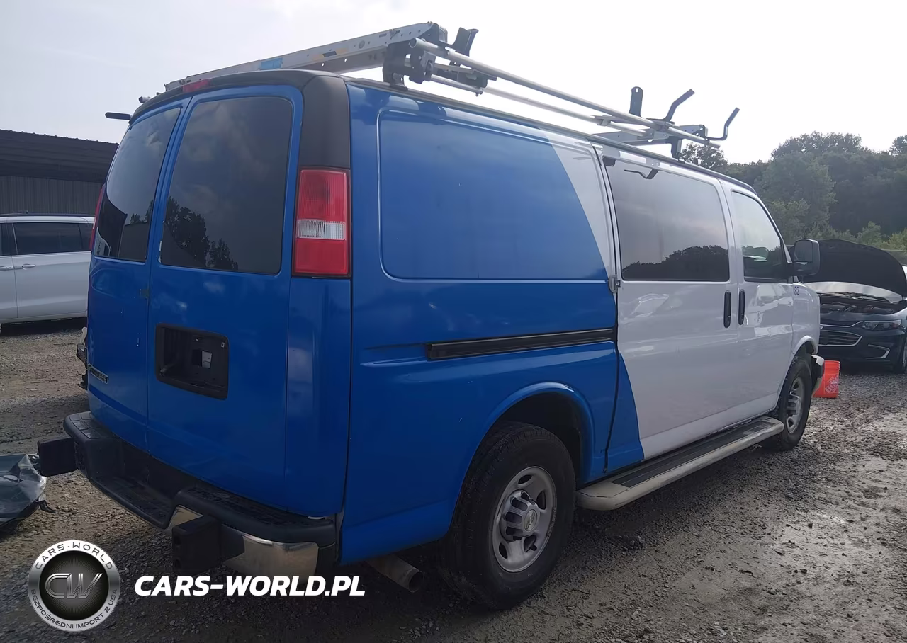 2019 Chevrolet Express 2500 Work Van VIN:1GCWGAFGXK1231923 - 4