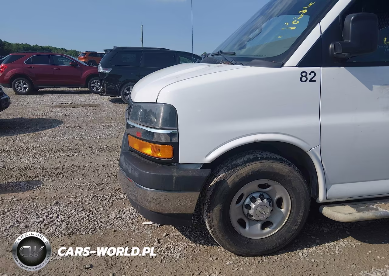 2019 Chevrolet Express 2500 Work Van VIN:1GCWGAFGXK1231923 - 6