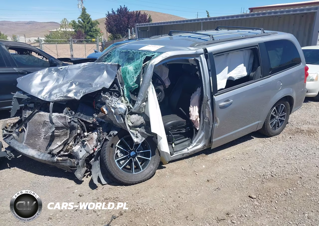 2018 Dodge Grand Caravan Gt VIN:2C4RDGEG3JR284158 - 2