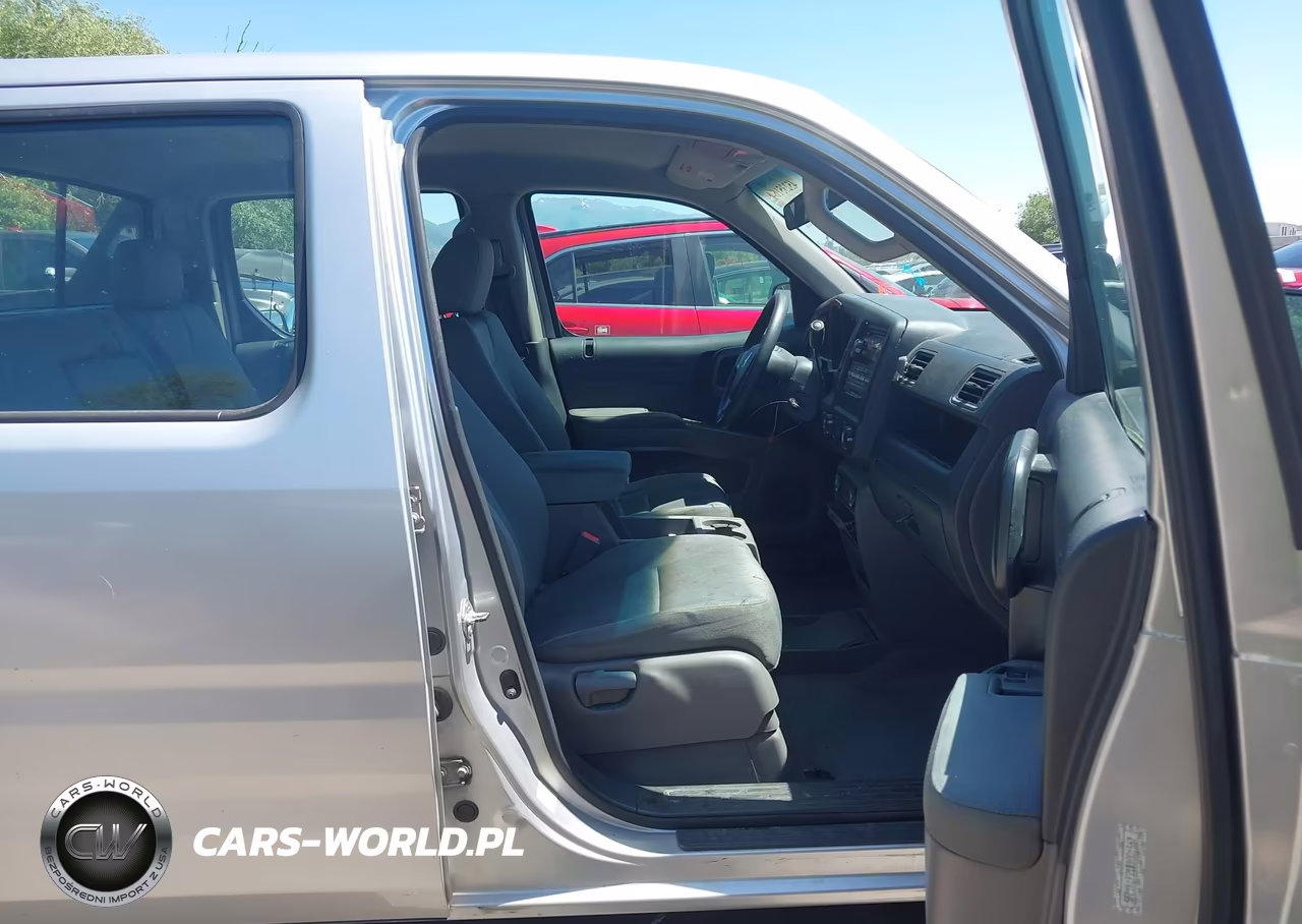 2011 Honda Ridgeline Rt VIN:5FPYK1F21BB001567 - 5