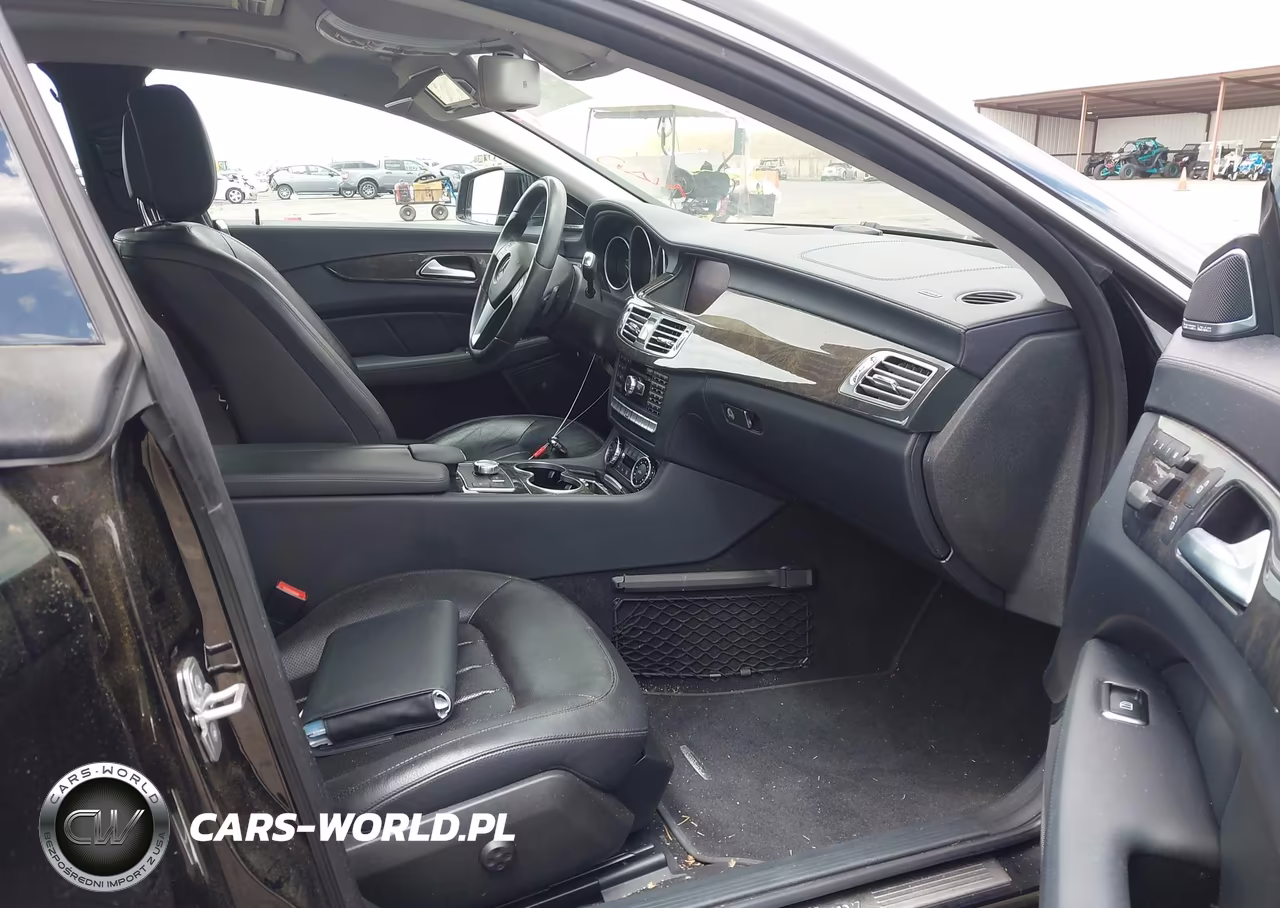 2012 Mercedes-Benz Cls 550 VIN:WDDLJ7DB3CA044304 - 5