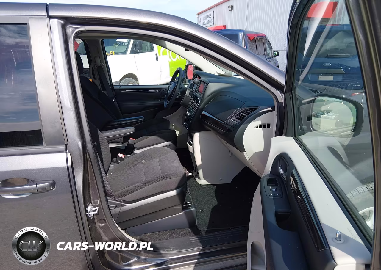 2018 Dodge Grand Caravan Se VIN:2C4RDGBG3JR296752 - 5