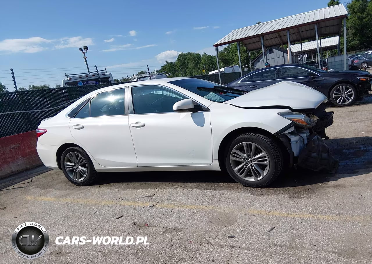 2017 Toyota Camry VIN:4T1BF1FK4HU336627 - 14