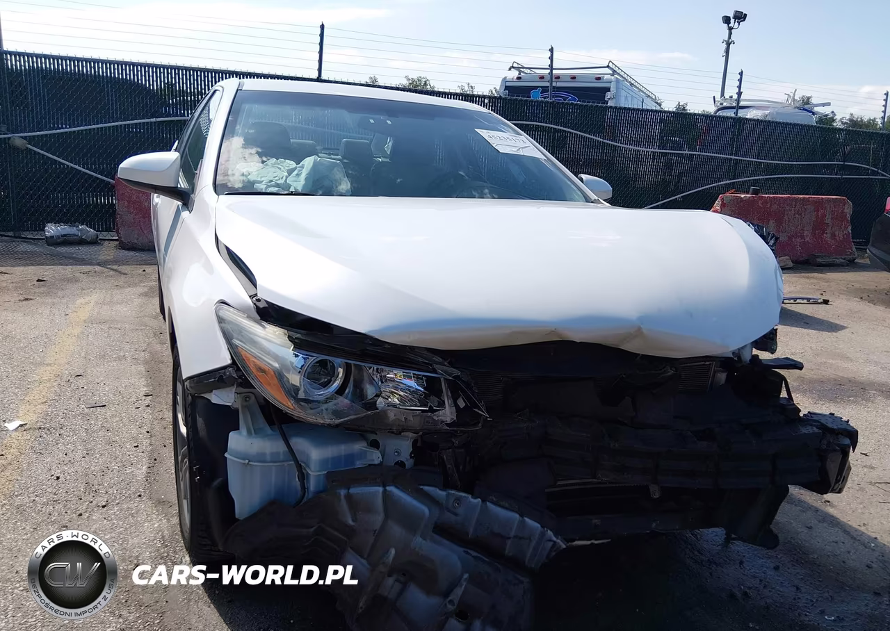2017 Toyota Camry VIN:4T1BF1FK4HU336627 - 6