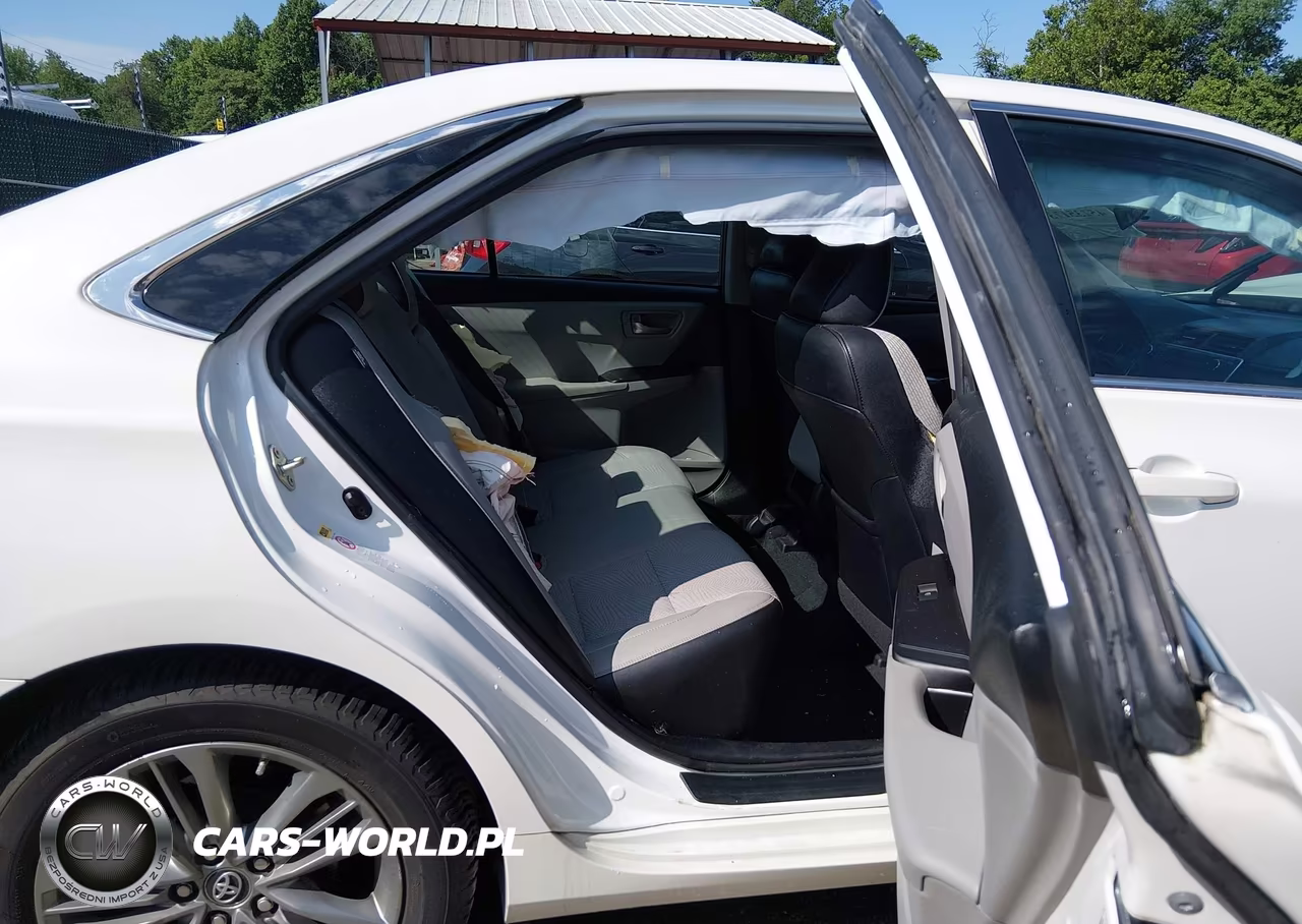 2017 Toyota Camry VIN:4T1BF1FK4HU336627 - 8