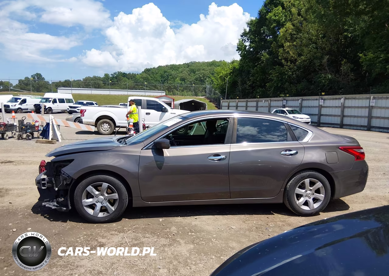 2016 Nissan Altima 2.5 S VIN:1N4AL3AP1GN332461 - 15