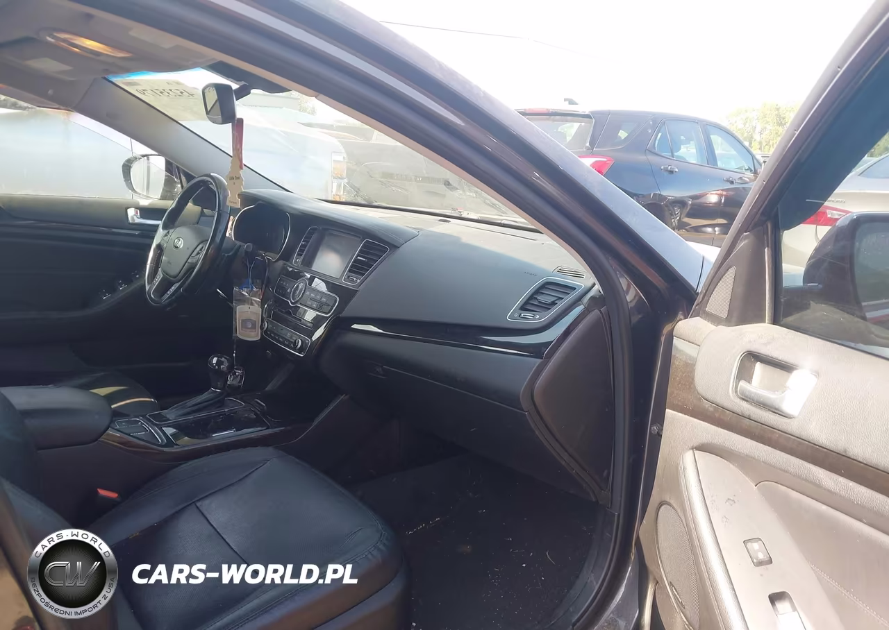 2016 Kia Cadenza Premium VIN:KNALN4D71G5217810 - 5