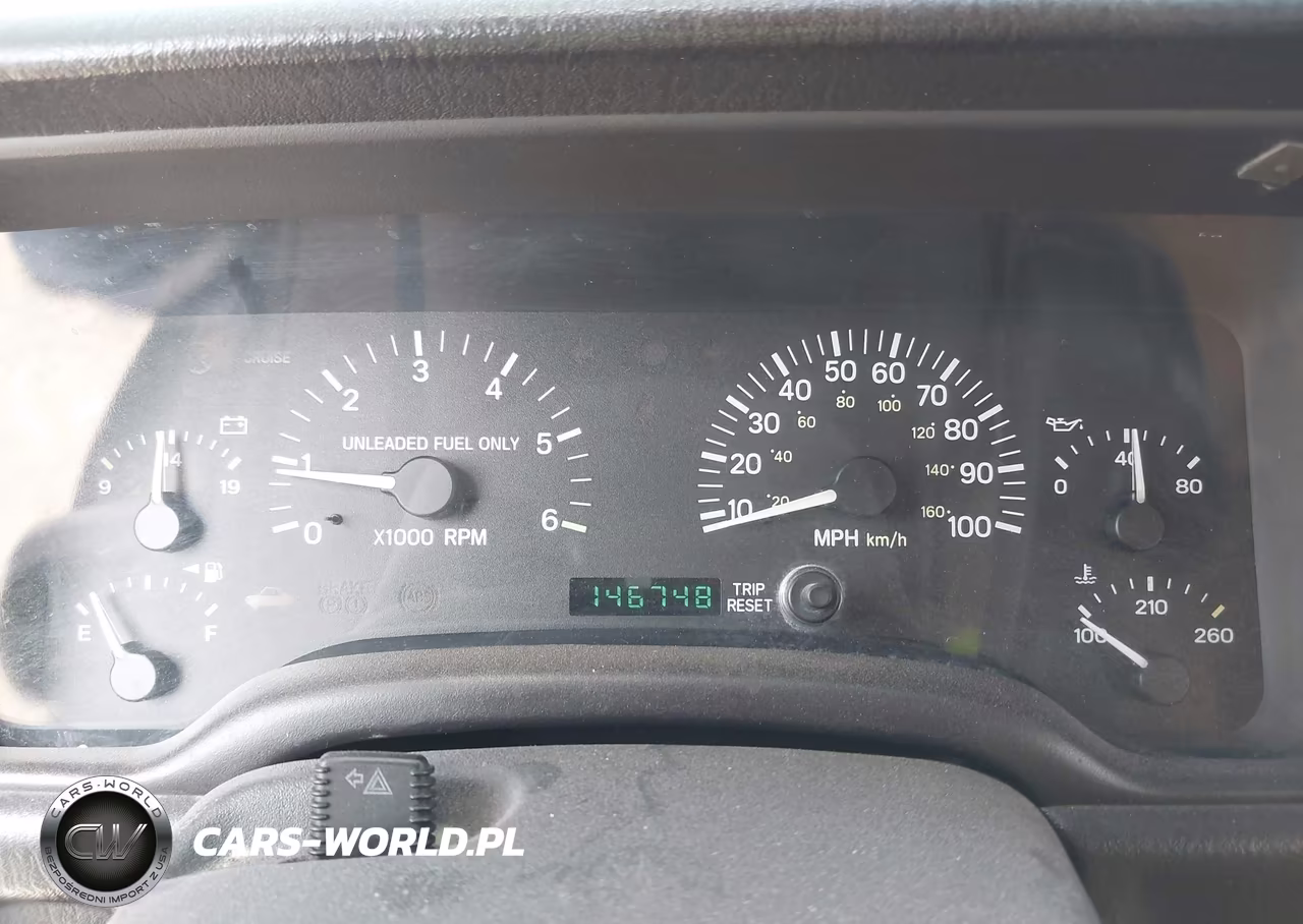 1998 Jeep Cherokee Classic-Sport VIN:1J4FJ68SXWL235250 - 7