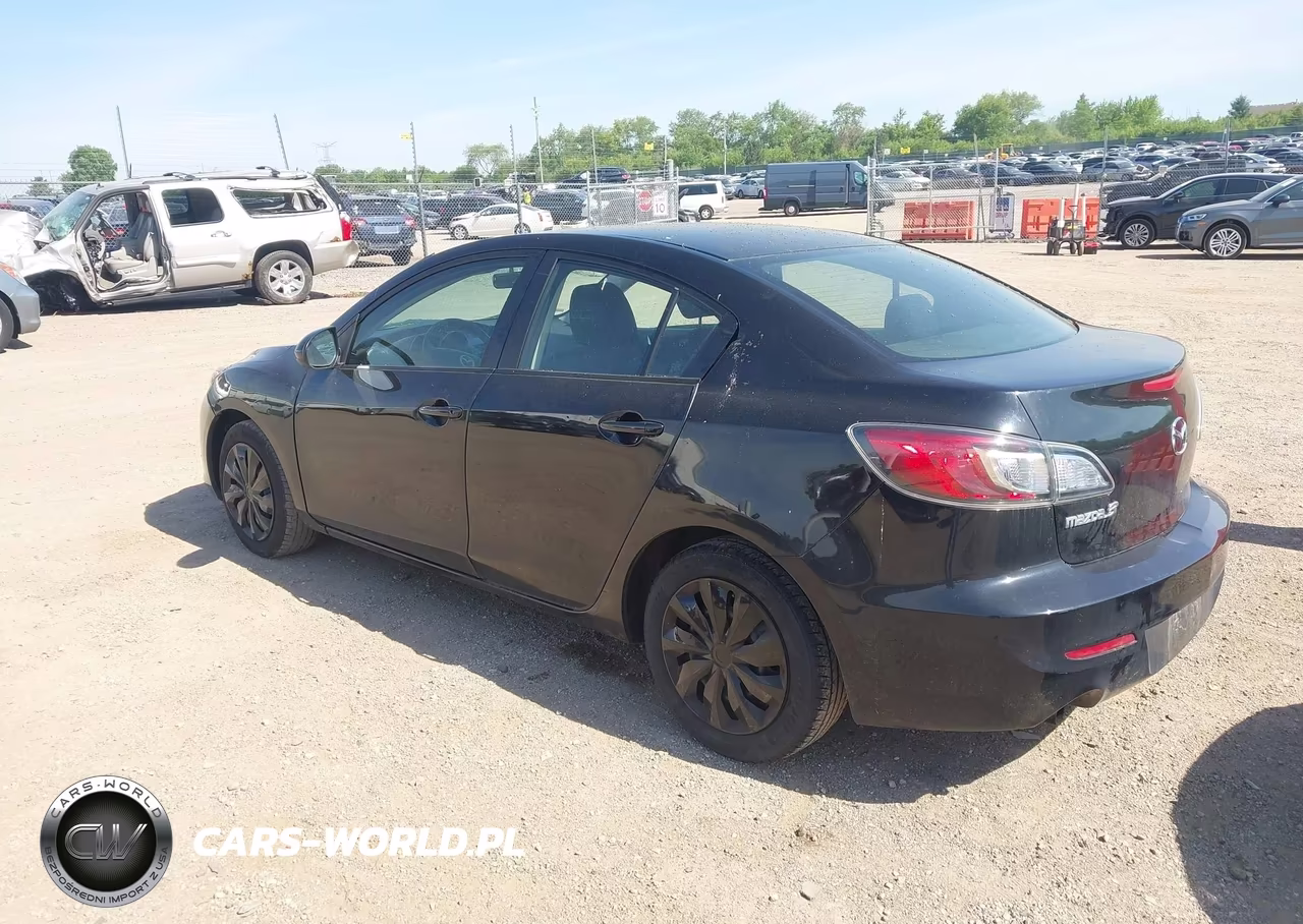 2012 Mazda Mazda3 I Sport VIN:JM1BL1UF4C1522620 - 3