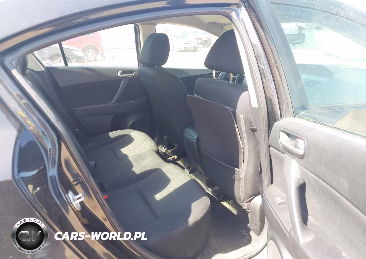 2012 Mazda Mazda3 I Sport VIN:JM1BL1UF4C1522620 - 8