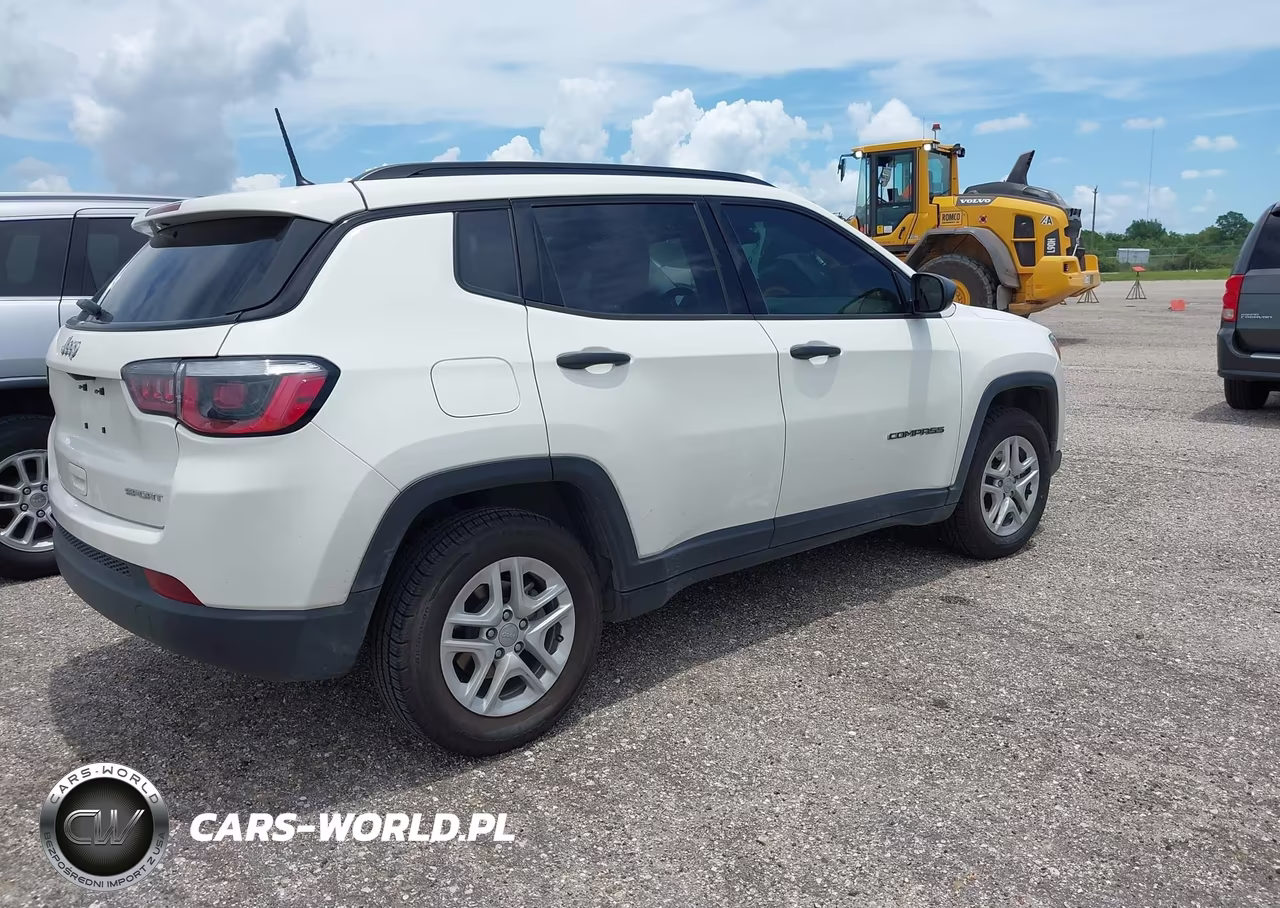 2018 Jeep Compass Sport Fwd VIN:3C4NJCAB9JT343947 - 4