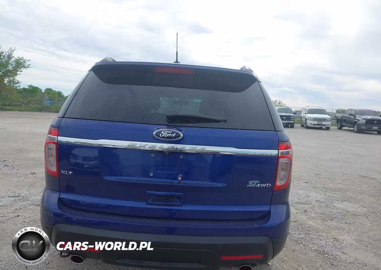 2015 Ford Explorer Xlt VIN:1FM5K8D88FGA28381 - 16