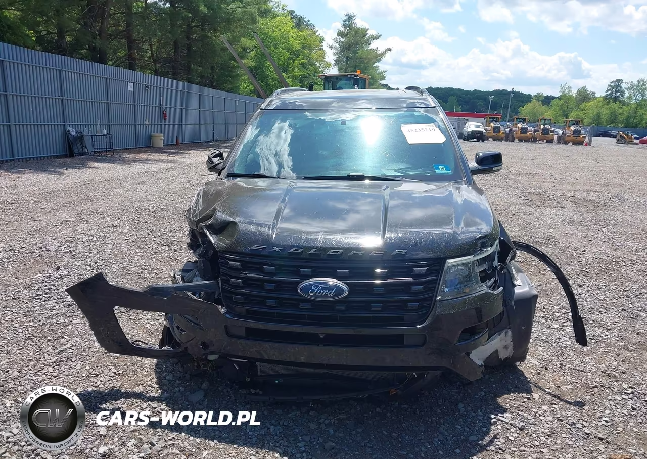 2017 Ford Explorer Sport VIN:1FM5K8GT0HGD20500 - 12