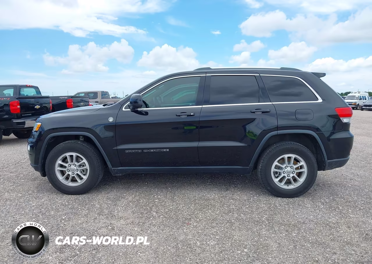 2019 Jeep Grand Cherokee Laredo E 4X4 VIN:1C4RJFAG2KC754148 - 14