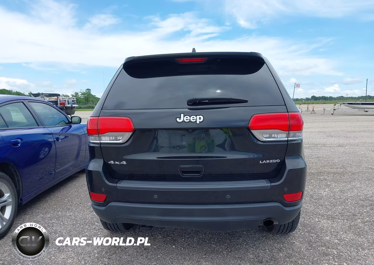 2019 Jeep Grand Cherokee Laredo E 4X4 VIN:1C4RJFAG2KC754148 - 16