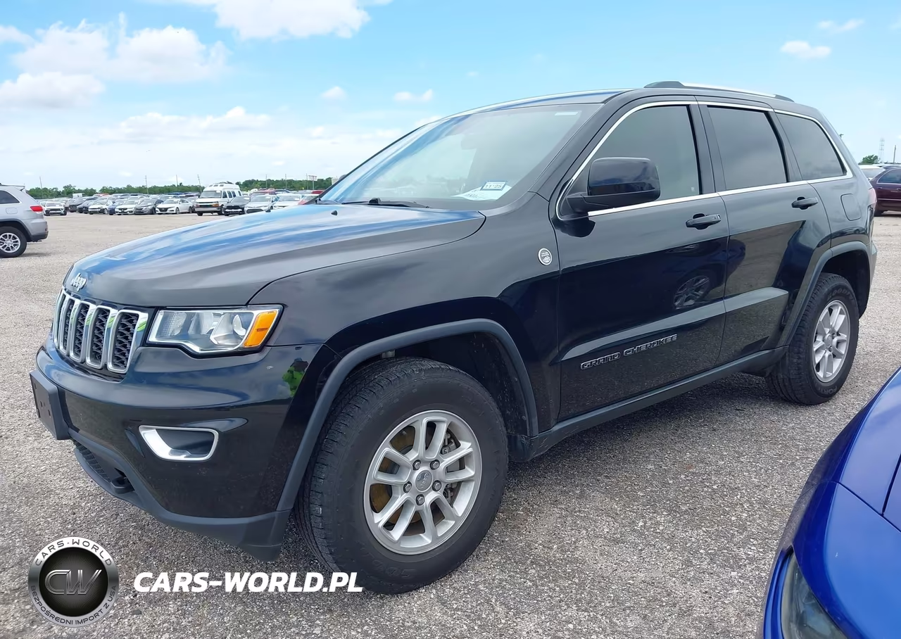 2019 Jeep Grand Cherokee Laredo E 4X4 VIN:1C4RJFAG2KC754148 - 2