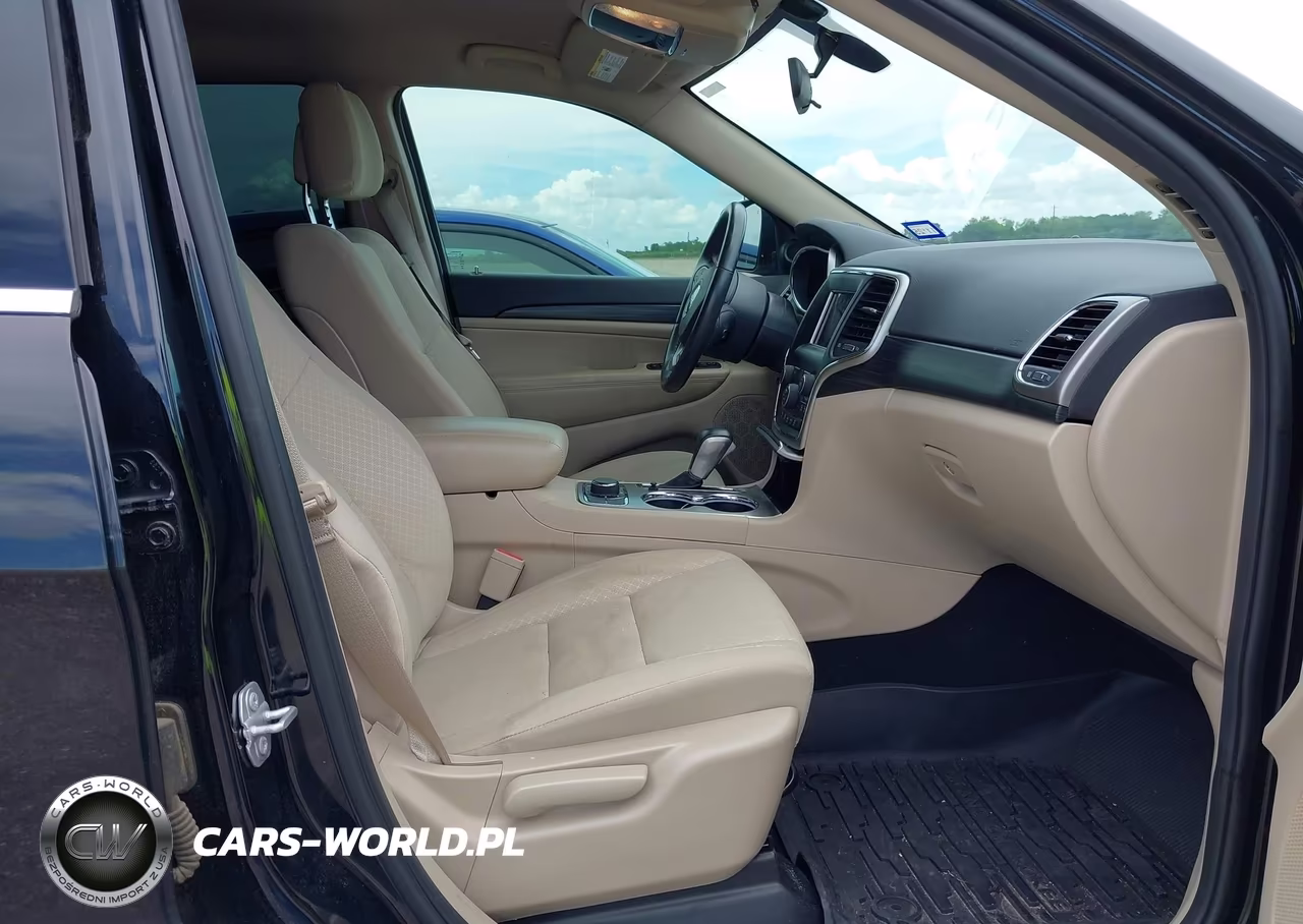 2019 Jeep Grand Cherokee Laredo E 4X4 VIN:1C4RJFAG2KC754148 - 5