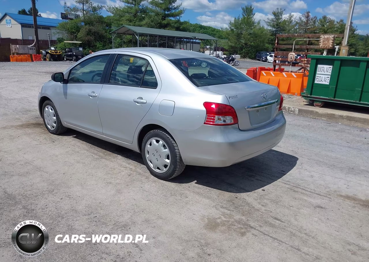 2012 Toyota Yaris VIN:JTDBT4K34CL012105 - 3