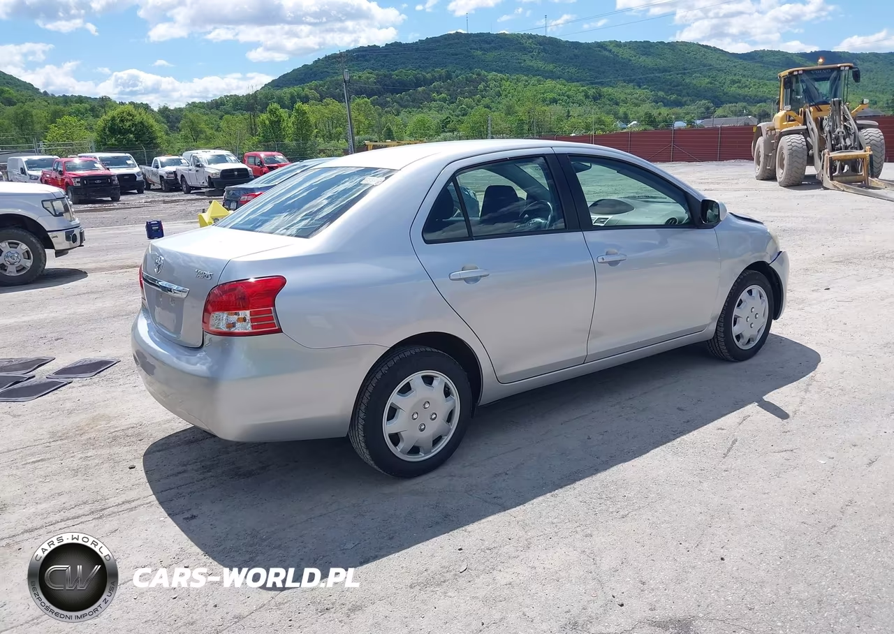 2012 Toyota Yaris VIN:JTDBT4K34CL012105 - 4