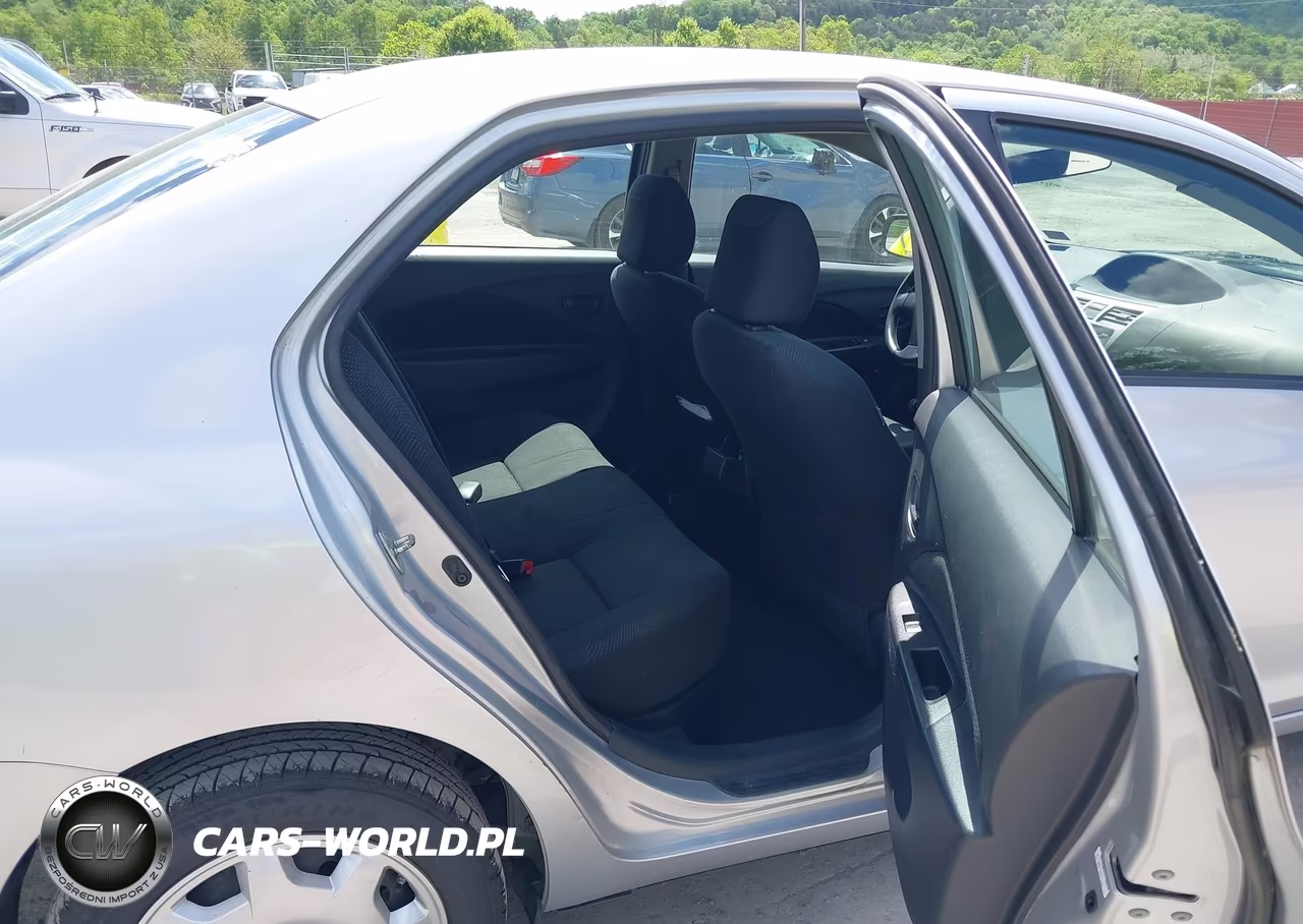 2012 Toyota Yaris VIN:JTDBT4K34CL012105 - 8