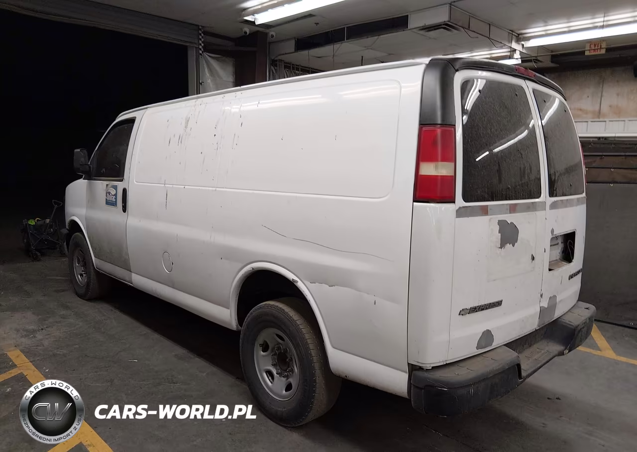2008 Chevrolet Express Work Van VIN:1GCGG25C481189847 - 3