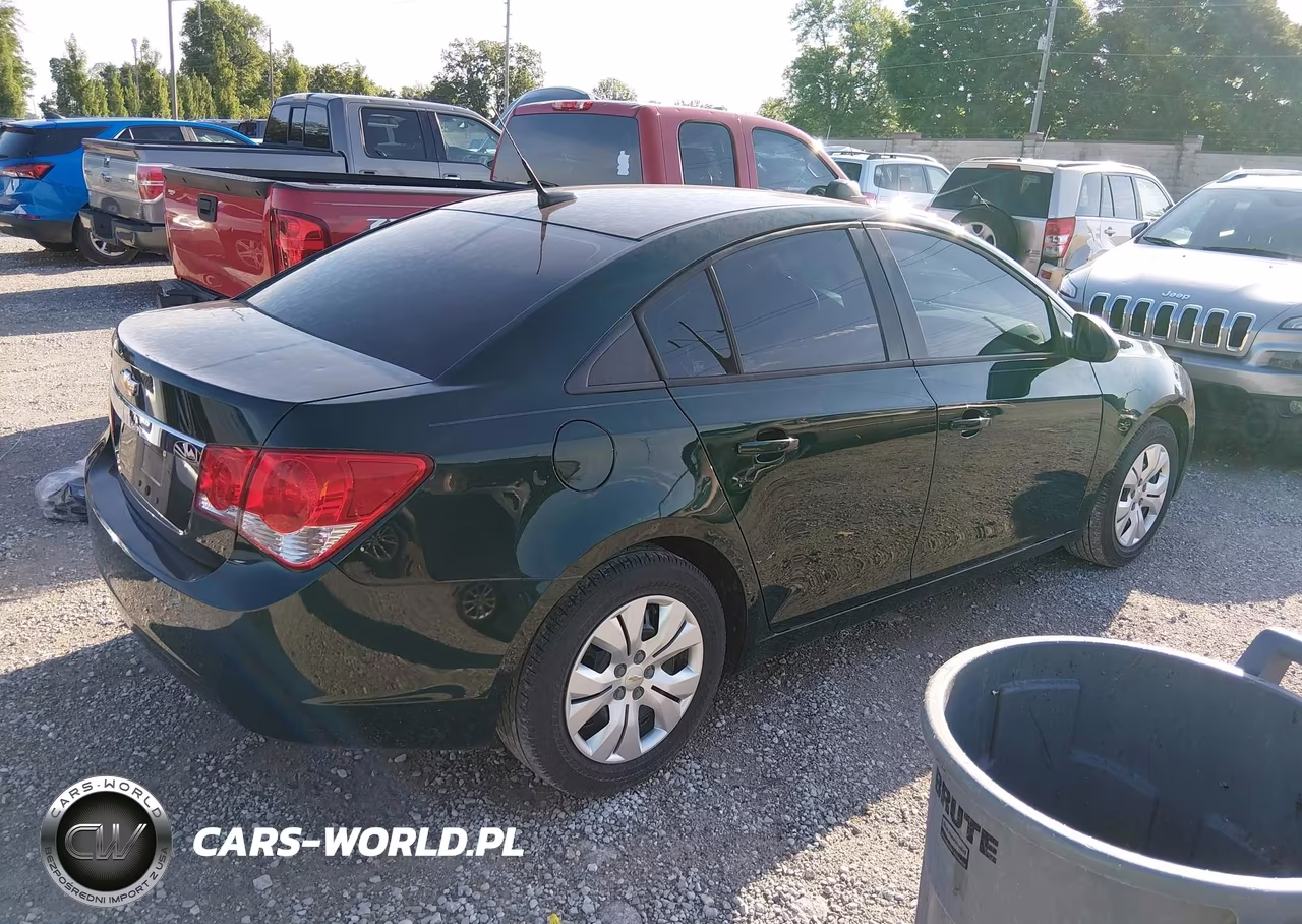 2014 Chevrolet Cruze Ls Manual VIN:1G1PB5SH1E7383320 - 4