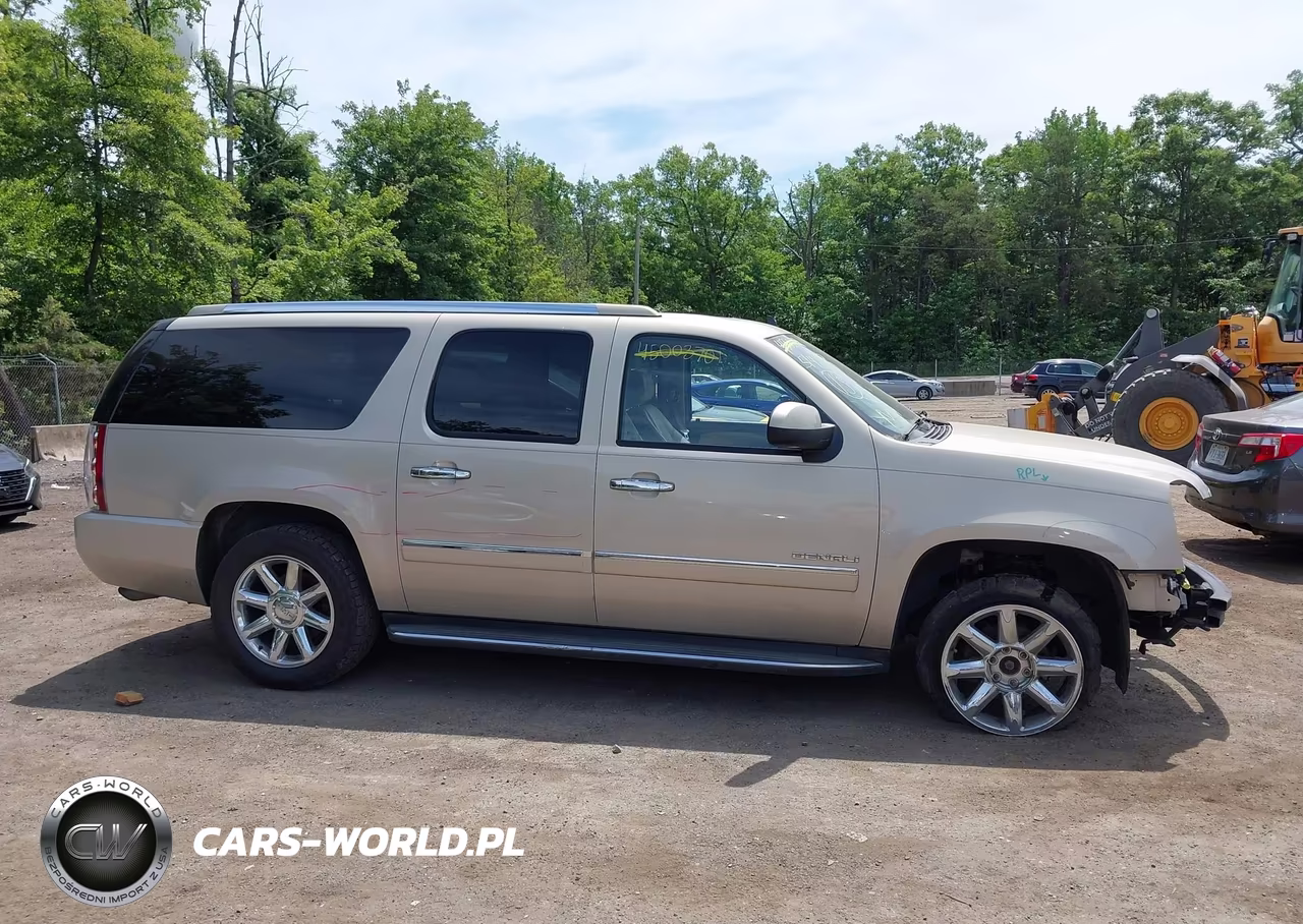 2010 GMC Yukon Xl 1500 Denali VIN:1GKUKMEF5AR119633 - 13