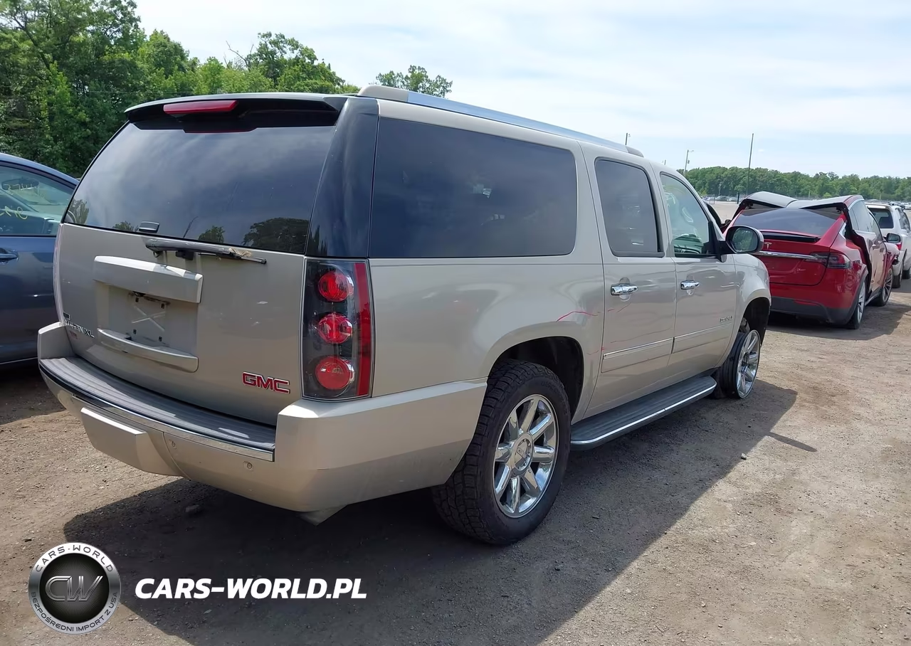 2010 GMC Yukon Xl 1500 Denali VIN:1GKUKMEF5AR119633 - 4