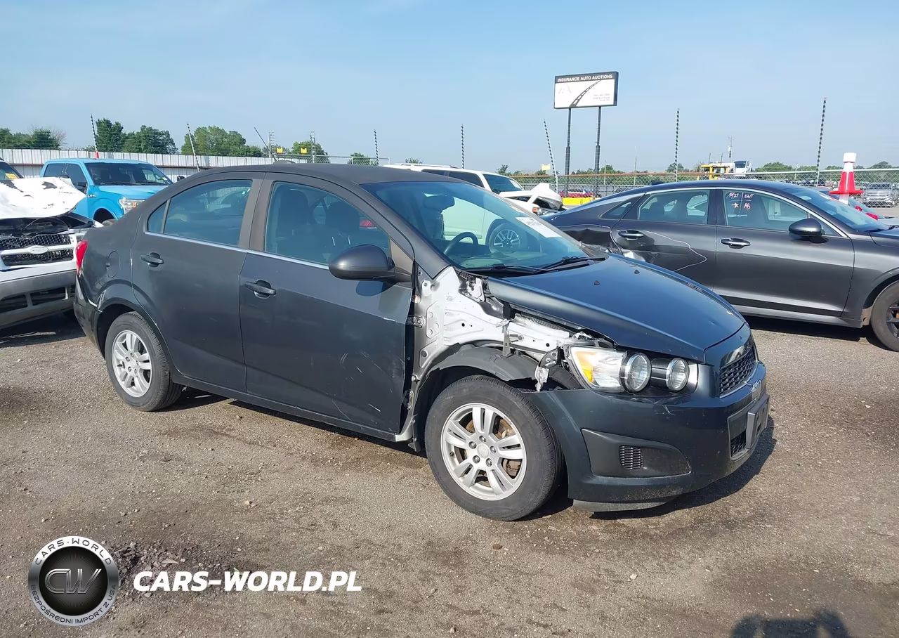 2015 Chevrolet Sonic Lt Auto