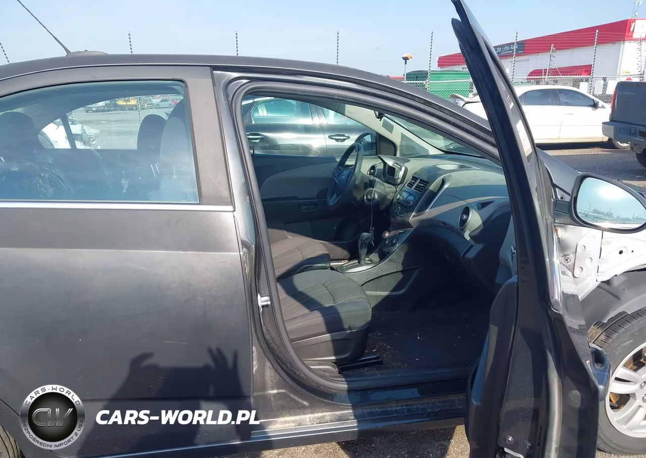 2015 Chevrolet Sonic Lt Auto VIN:1G1JC5SG2F4213349 - 5