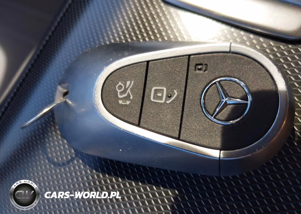 2024 Mercedes-Benz C 300 VIN:W1KAF4HB4RR227867 - 11