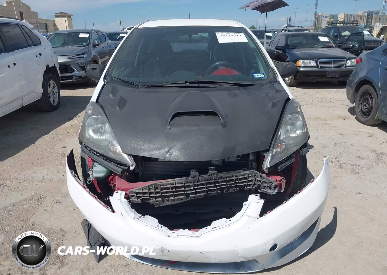 2009 Honda Fit Sport VIN:JHMGE88419S069401 - 12