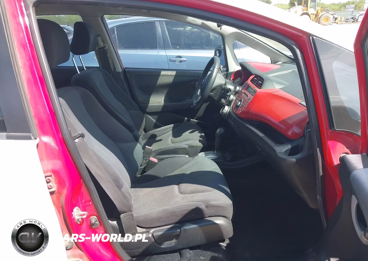 2009 Honda Fit Sport VIN:JHMGE88419S069401 - 5