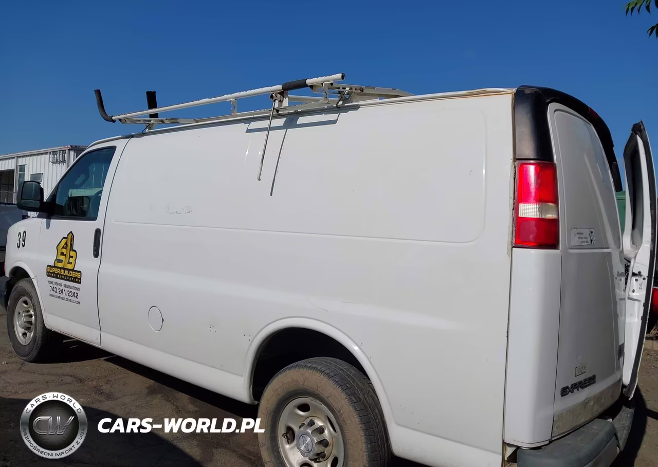 2016 Chevrolet Express 2500 Work Van VIN:1GCWGAFF2G1242316 - 14