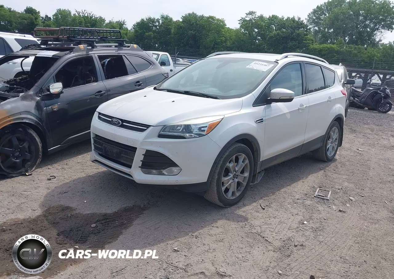2015 Ford Escape Titanium VIN:1FMCU9J92FUB90223 - 2