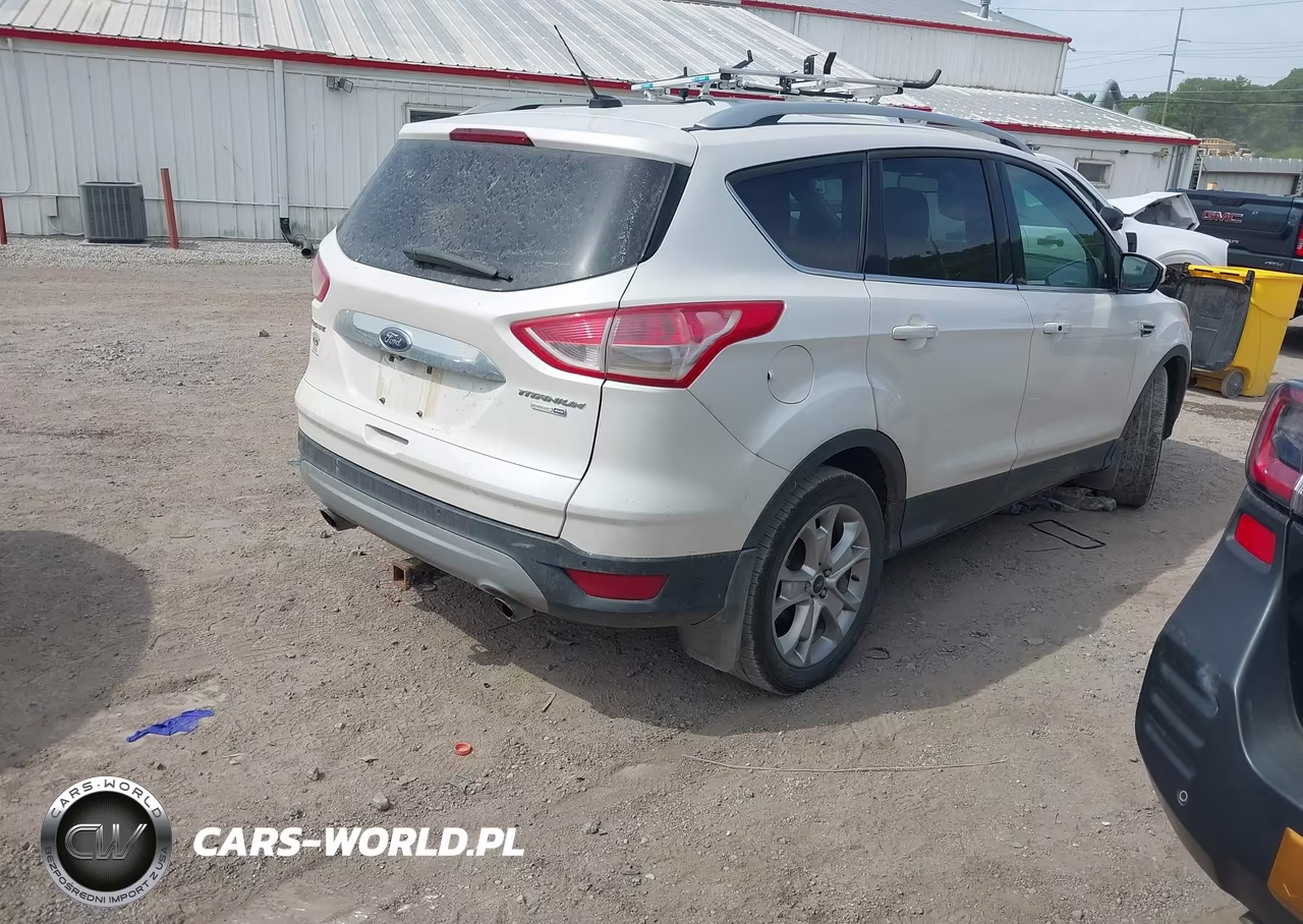 2015 Ford Escape Titanium VIN:1FMCU9J92FUB90223 - 4