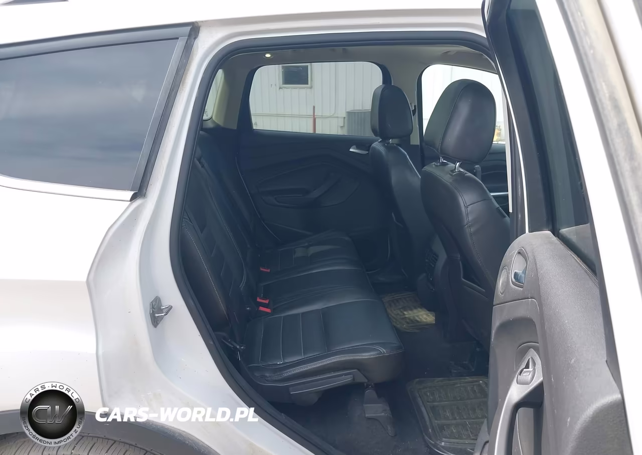 2015 Ford Escape Titanium VIN:1FMCU9J92FUB90223 - 8