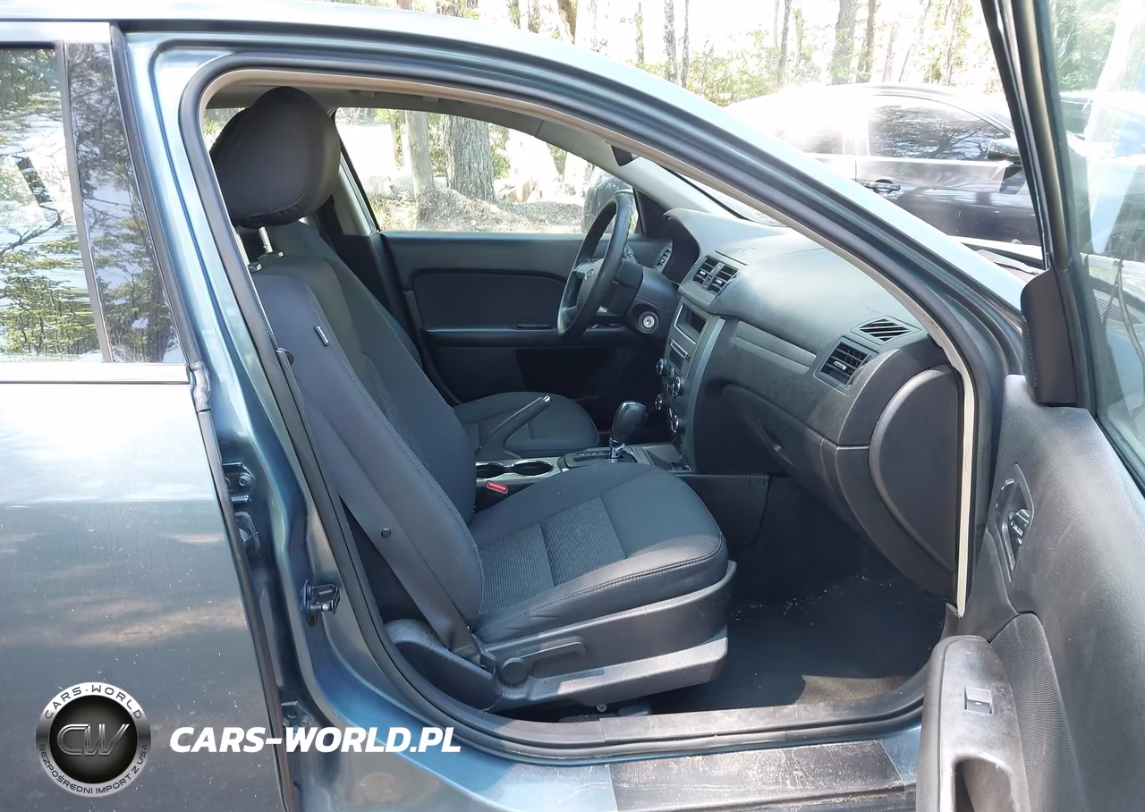 2012 Ford Fusion Se VIN:3FAHP0HG4CR381023 - 5