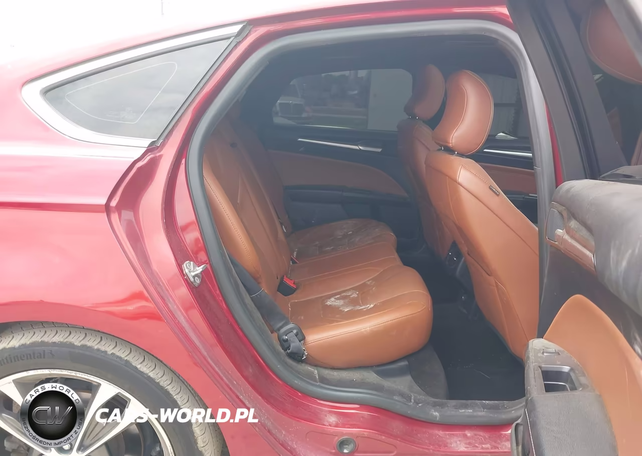 2019 Ford Fusion Titanium VIN:3FA6P0D92KR225205 - 8