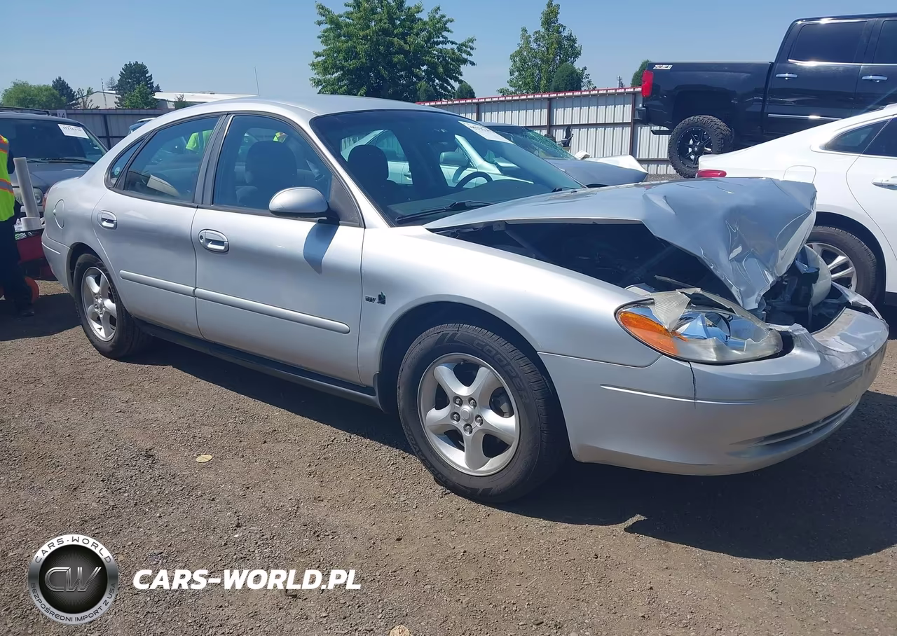 2000 Ford Taurus Se