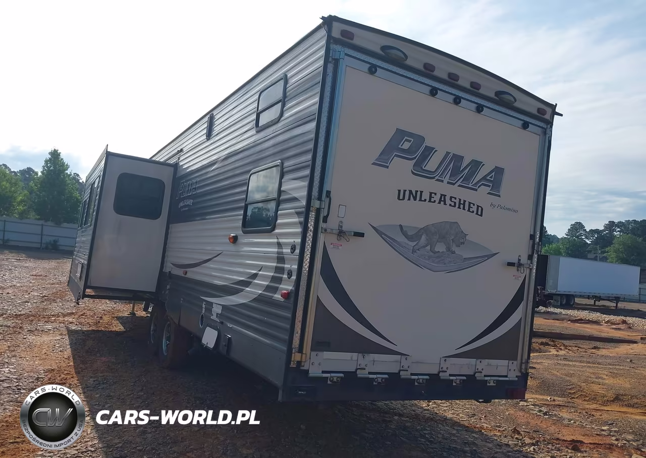 2016 Forest River Puma Toy Hauler 351T VIN:4X4FPTL21GP057453 - 3