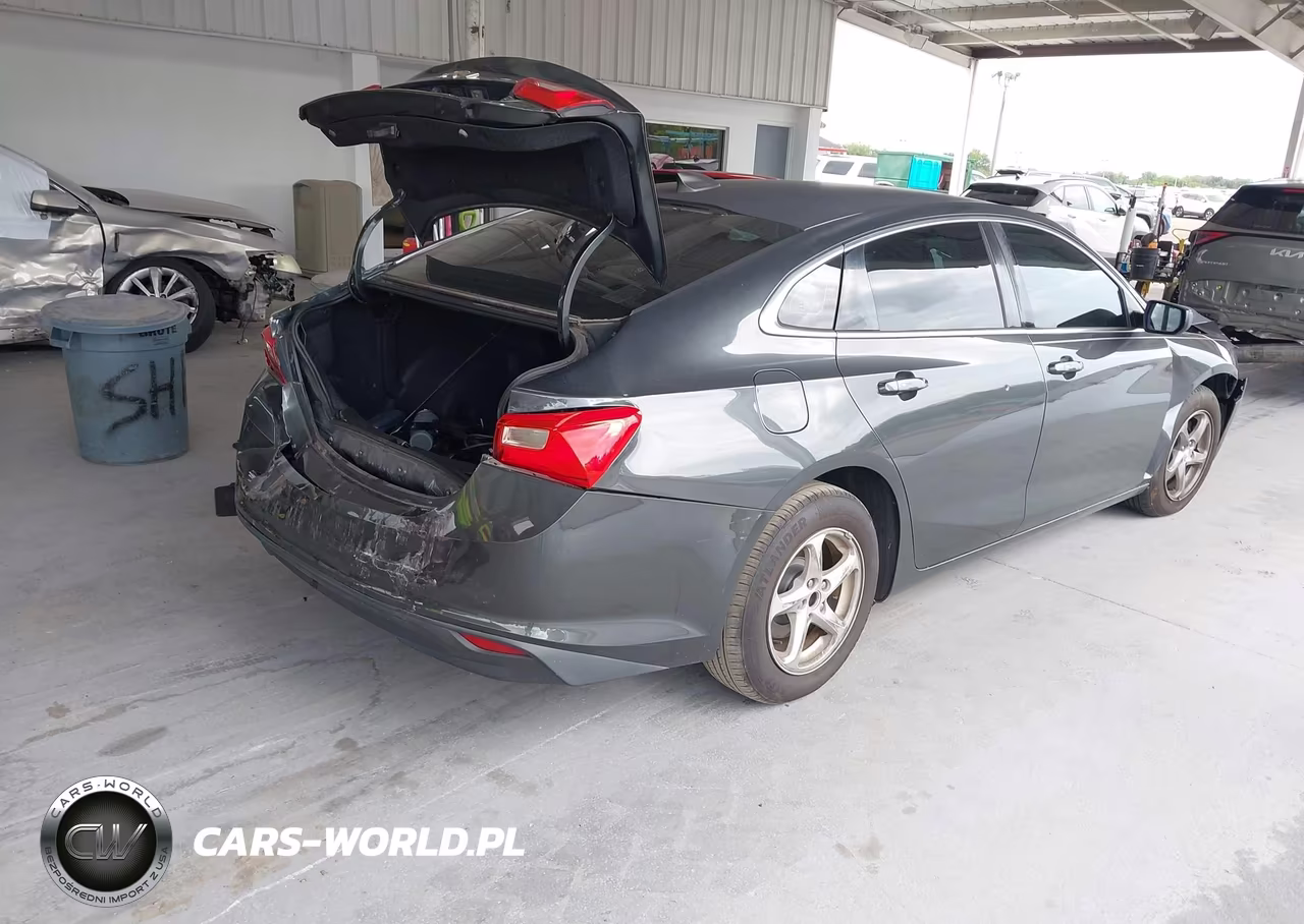 2017 Chevrolet Malibu Ls VIN:1G1ZB5ST1HF147998 - 4