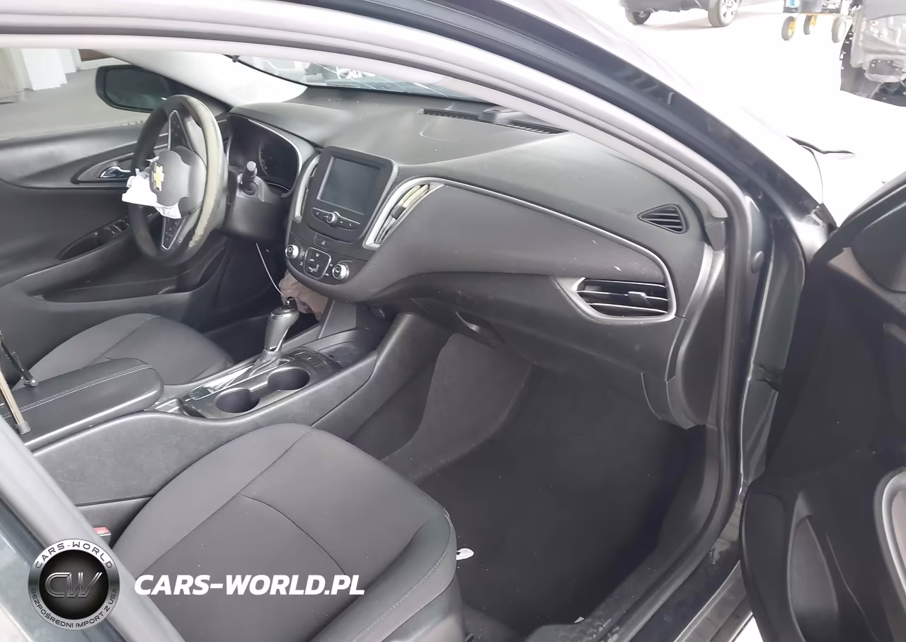 2017 Chevrolet Malibu Ls VIN:1G1ZB5ST1HF147998 - 5