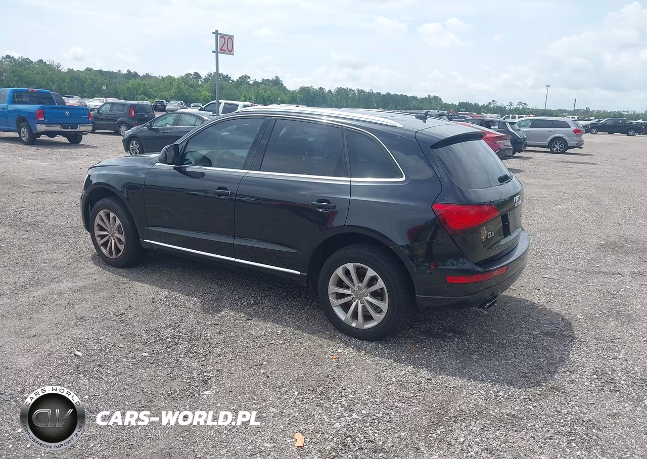 2014 Audi Q5 2.0T Premium VIN:WA1LFAFP2EA065059 - 3