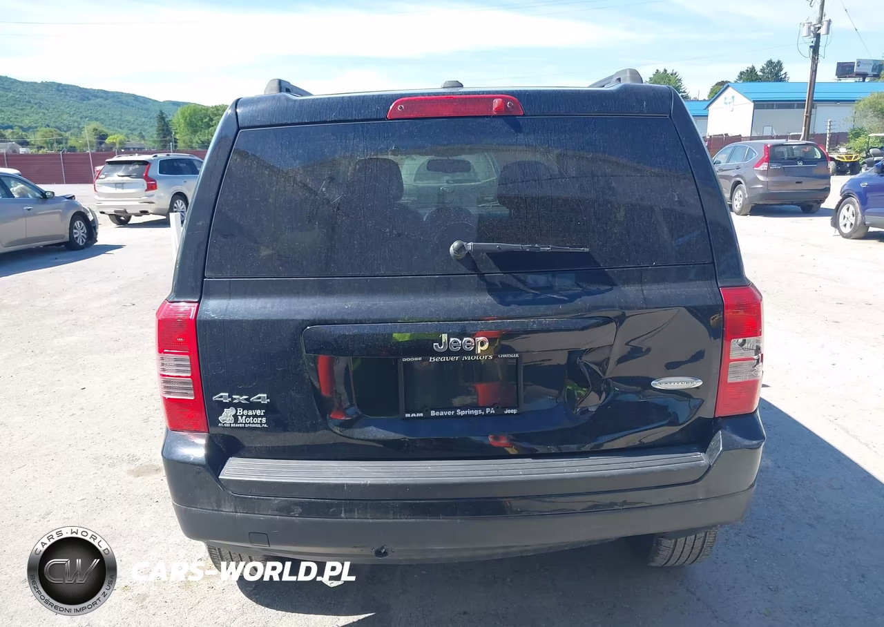 2017 Jeep Patriot Latitude 4X4 VIN:1C4NJRFB4HD172231 - 6