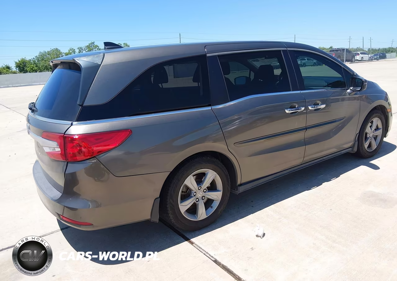 2018 Honda Odyssey Ex-L VIN:5FNRL6H78JB020342 - 4