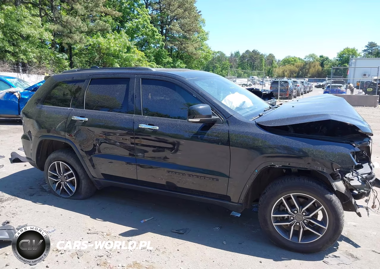 2020 Jeep Grand Cherokee Limited 4X4 VIN:1C4RJFBG6LC138873 - 13