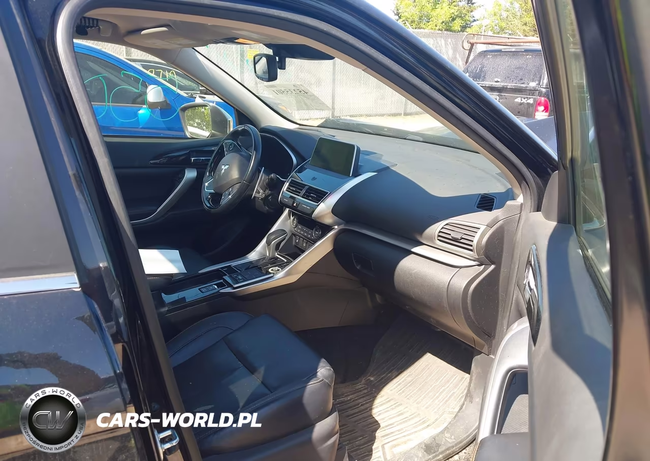 2018 Mitsubishi Eclipse Cross Sel VIN:JA4AT5AA1JZ064748 - 5