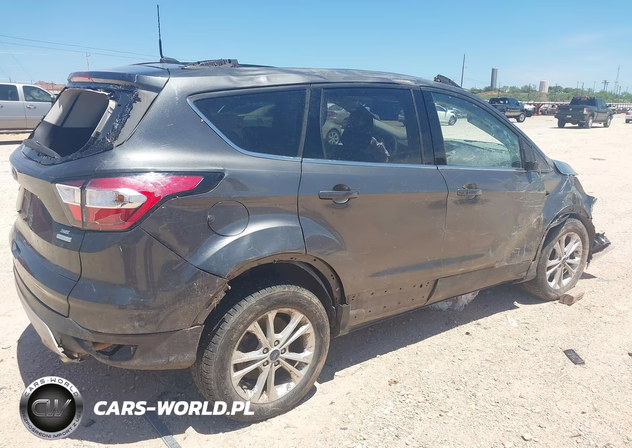 2018 Ford Escape Se VIN:1FMCU0GD7JUD38964 - 15